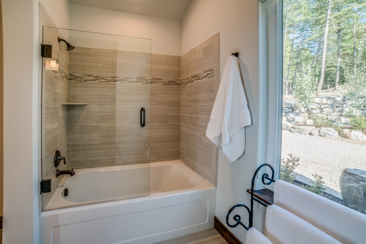 Shower & Tub Installation in New Kent